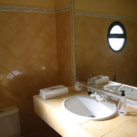 Arroyo De Alamos 펜션 *