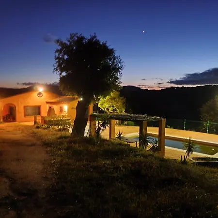 Arroyo De Alamos Holiday home San Vicente De Alcantara
